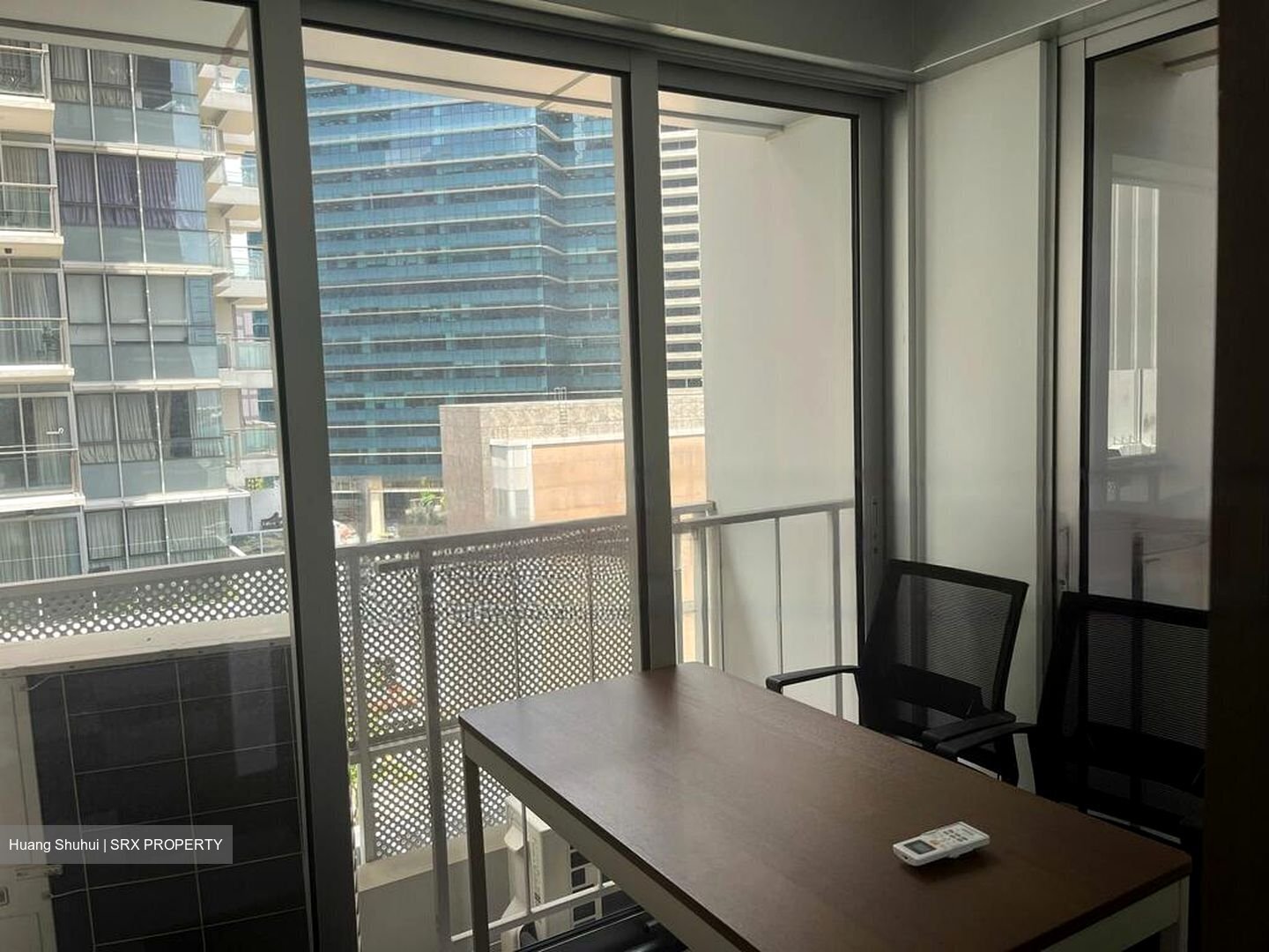 Eon Shenton (D2), Office #457437431